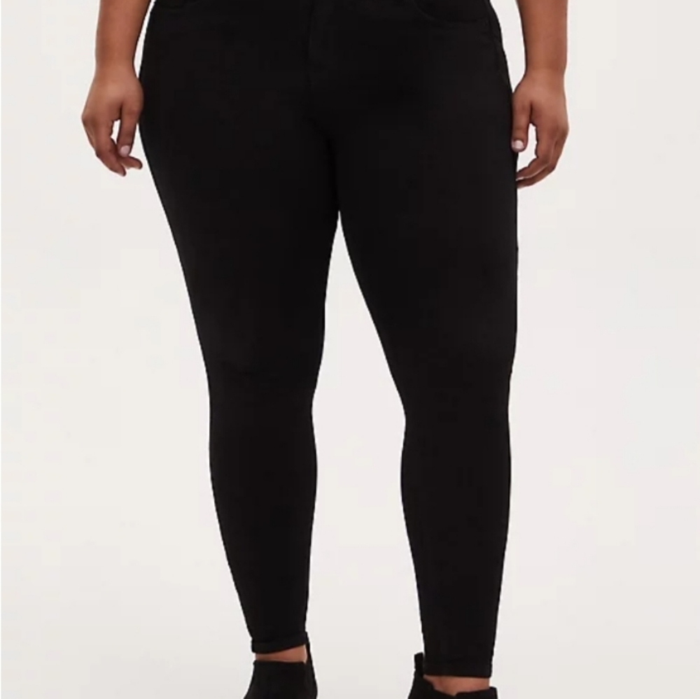 12 REGULAR BOMBSHELL SKINNY JEAN - PREMIUM STRETCH